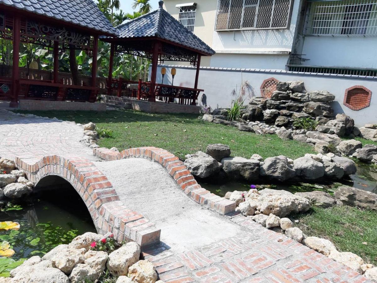 Chinese Garden Houses Apartment Pingtung Exterior photo